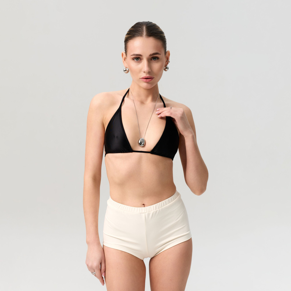 Top noir triangle - 1